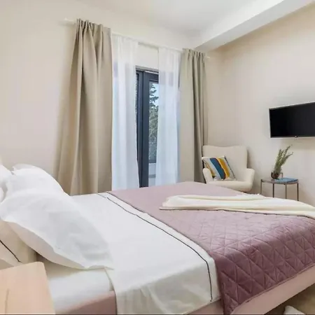Дом отдыха Mit Privatpool Fuer 8 Personen Ca 190 Qm In Barbariga, Istrien Istrische Riviera