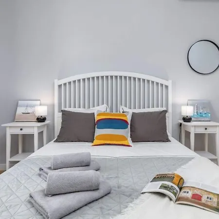 Mit Privatpool Fuer 8 Personen Ca 190 Qm In Barbariga, Istrien Istrische Riviera * Barbariga