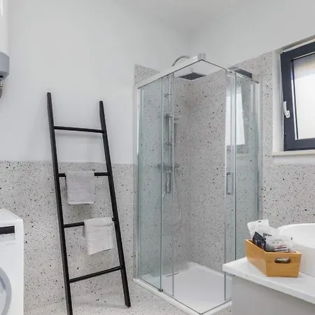Mit Privatpool Fuer 8 Personen Ca 190 Qm In Barbariga, Istrien Istrische Riviera * Barbariga