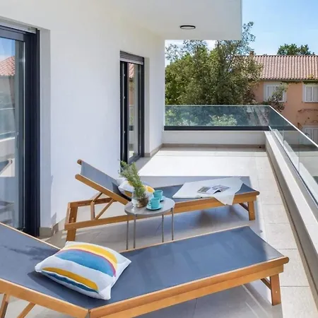 Mit Privatpool Fuer 8 Personen Ca 190 Qm In Barbariga, Istrien Istrische Riviera Дом отдыха Барбарига